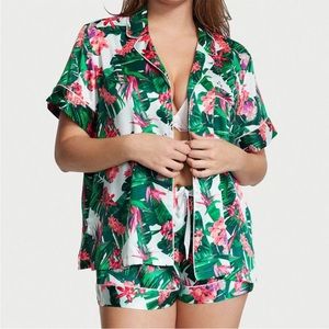 Victoria Secret Satin short set size Large